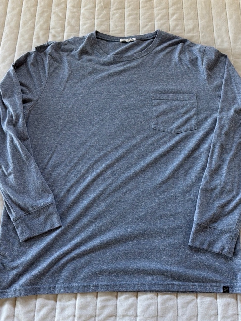 Threads 4 Thought Men's Long Sleeve Pocket Tee - Heather Gray/blue